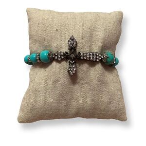 🤯5/$25🤯 Rhinestone Cross Turquoise Stretch Bracelet